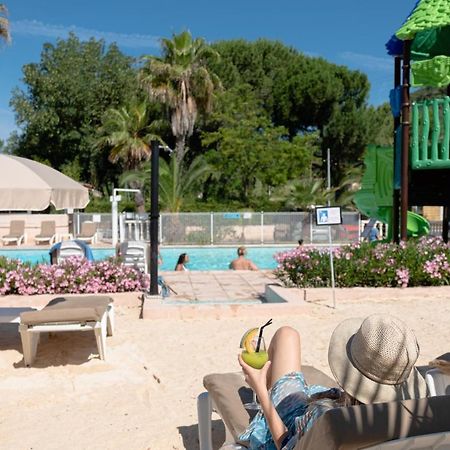 Camping Le Parc Des Monges Auribeau-sur-Siagne Exterior photo