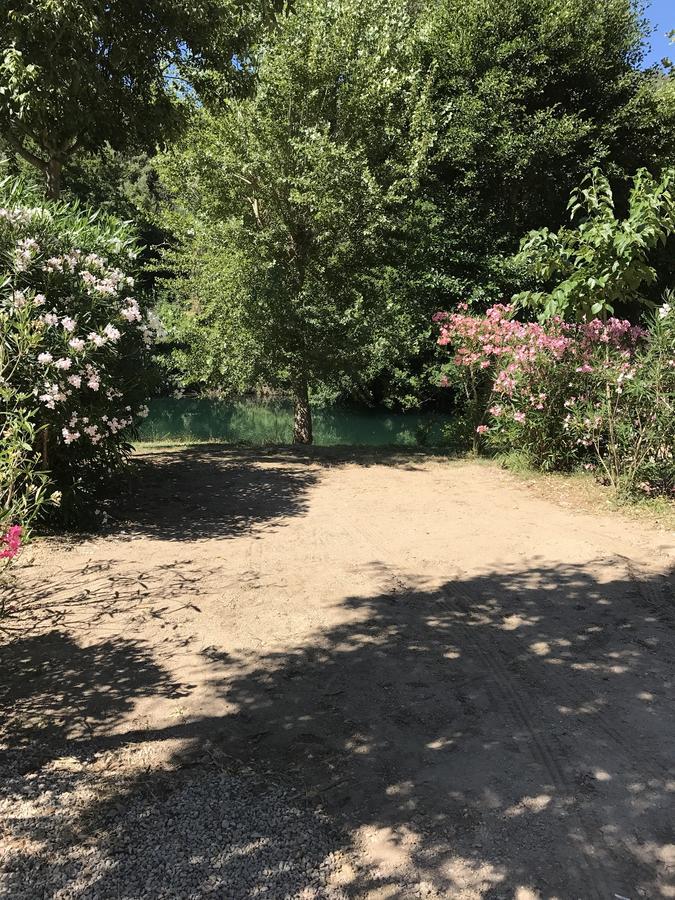 Camping Le Parc Des Monges Auribeau-sur-Siagne Exterior photo