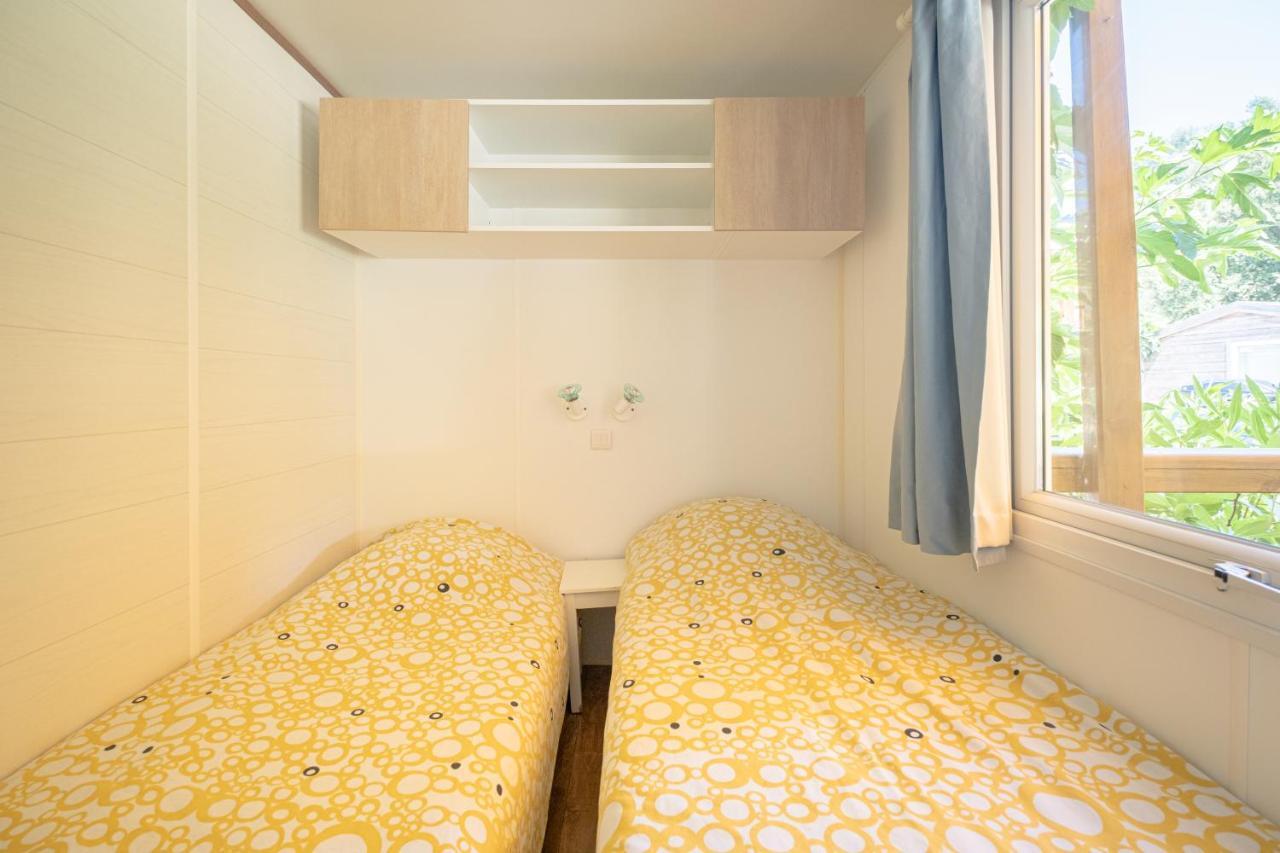 Camping Le Parc Des Monges Auribeau-sur-Siagne Exterior photo